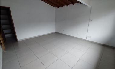 Casa en Arriendo La Mina Envigado