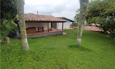 Casa en Arriendo La Mina Envigado