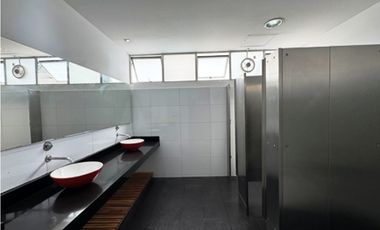 Arriendo Edificio Bella Suiza