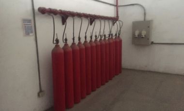 Vía Perimetral  - Vía Daule se vende complejo de bodegas y CD