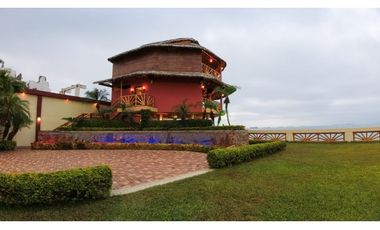 Santa Elena Ballenita, Centro de Evento en Venta, 940m2, 3 Ambientes