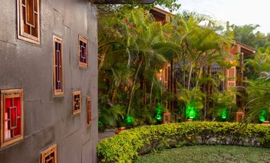 Santa Elena Ballenita, Centro de Evento en Venta, 940m2, 3 Ambientes