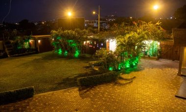 Santa Elena Ballenita, Centro de Evento en Venta, 940m2, 3 Ambientes