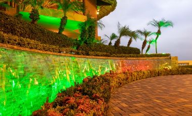 Santa Elena Ballenita, Centro de Evento en Venta, 940m2, 3 Ambientes