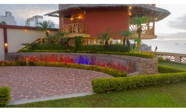 Santa Elena Ballenita, Centro de Evento en Venta, 940m2, 3 Ambientes