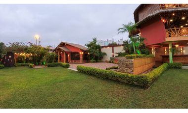 Santa Elena Ballenita, Centro de Evento en Venta, 940m2, 3 Ambientes