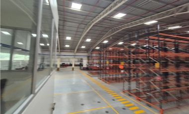 ALQUILER DE BODEGA PREMIUM – VA PERIMETRAL, GUAYAQUIL – 9.317 m²