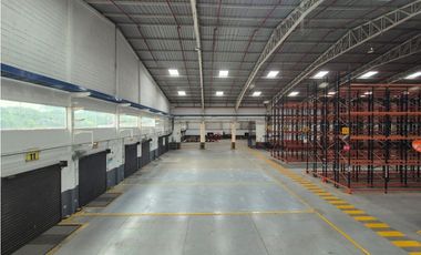 ALQUILER DE BODEGA PREMIUM – VA PERIMETRAL, GUAYAQUIL – 9.317 m²