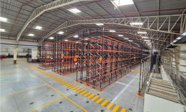 ALQUILER DE BODEGA PREMIUM – VA PERIMETRAL, GUAYAQUIL – 9.317 m²