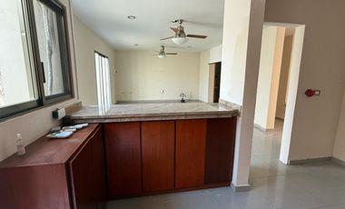 Casa en Venta Calle Nayarit, Col. Petrolera. Coatzacoalcos, Ver.