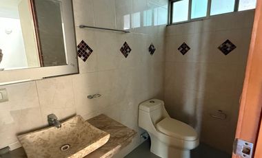 Casa en Venta Calle Nayarit, Col. Petrolera. Coatzacoalcos, Ver.