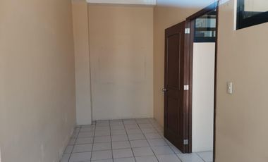RENTA DE LOCAL EN AVENIDA CLOUTHIER EN PILARES METEPEC