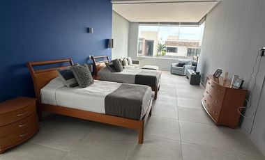 Casa en Renta – Lagos del Sol, Cancún | 4 Recámaras, Jacuzzi y Alberca Privada