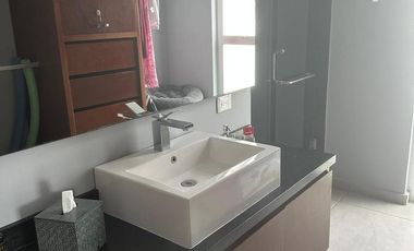 Casa en Renta – Lagos del Sol, Cancún | 4 Recámaras, Jacuzzi y Alberca Privada