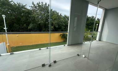 Casa en Renta – Lagos del Sol, Cancún | 4 Recámaras, Jacuzzi y Alberca Privada
