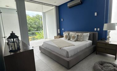 Casa en Renta – Lagos del Sol, Cancún | 4 Recámaras, Jacuzzi y Alberca Privada
