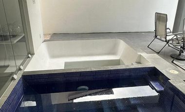 Casa en Renta – Lagos del Sol, Cancún | 4 Recámaras, Jacuzzi y Alberca Privada