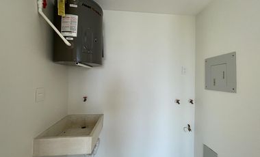 Departamento en RENTA de 2 recamaras, con ALBERCA, elevador y acceso al rio