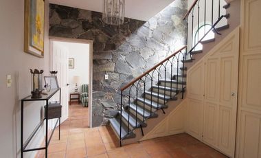 Casa en Venta en San Miguel de Allende – Amueblada, Terraza y Comunidad Cerrada