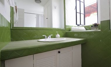Casa en Venta en San Miguel de Allende – Amueblada, Terraza y Comunidad Cerrada
