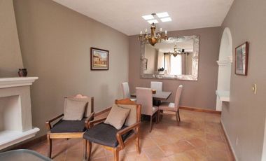 Casa en Venta en San Miguel de Allende – Amueblada, Terraza y Comunidad Cerrada