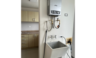 ALQUILO APARTAMENTO PH ROKAS CONDADO DEL REY