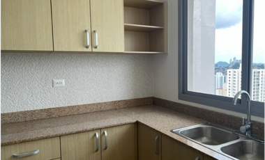 ALQUILO APARTAMENTO PH ROKAS CONDADO DEL REY