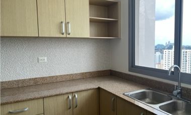 ALQUILO APARTAMENTO PH ROKAS CONDADO DEL REY