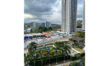 ALQUILO APARTAMENTO PH ROKAS CONDADO DEL REY