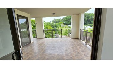 Alquilo Apartamento en River Valley, 3 recámaras, Panamá Pacífico.