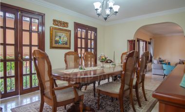 Venta de Casa | Alameda, Tumba Muerto | Dueño Motivado.