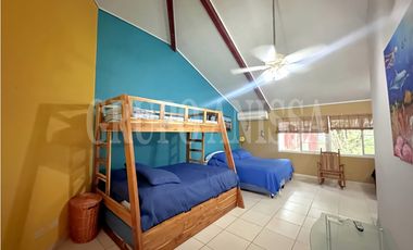 Se Vende o Alquila Hermosa Casa de Playa con Piscina en Coronado