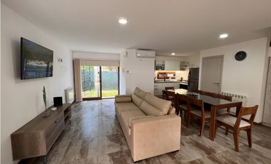 DÚPLEX EXCLUSIVO EN ALQUILER ANUAL,  A PARTIR DEL 1 DE SEPTIEMBRE.