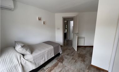 DÚPLEX EXCLUSIVO EN ALQUILER ANUAL,  A PARTIR DEL 1 DE SEPTIEMBRE.