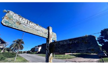 LOTE  SOBRE BUEN ORDEN A 2 CUADRAS DE LA PLAYA