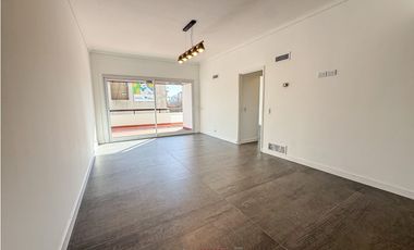 4 AMBIENTES CON COCHERA. CENTRO.