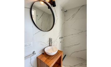 4 AMBIENTES CON COCHERA. CENTRO.