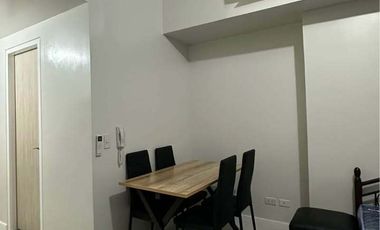 Mandani Bay Studio Fully furnished for RENT in Mandaue City