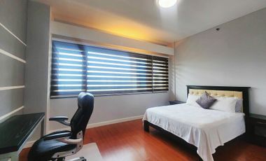 1BR Condo for RENT in Shang Grand Tower Legaspi Village  Makati City RH20611