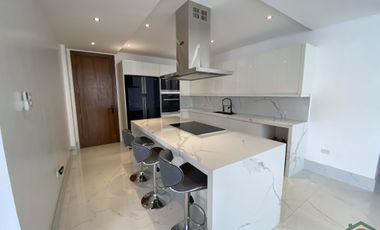 Modern Luxury House with Pool – For Sale in Angeles City