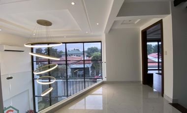 Modern Luxury House with Pool – For Sale in Angeles City