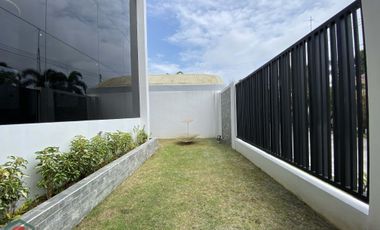Modern Luxury House with Pool – For Sale in Angeles City