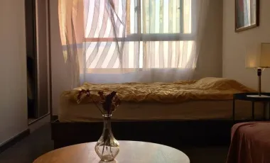 !The Trust @ BTS Erawan Fully Furnished, 14F, Pool View.