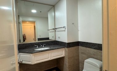 For Sale- Beautiful, well-maintained Unit at One Roxas Triangle