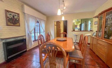 CASA 5 AMBIENTES PILETA QUINCHO JOSE MÁRMOL