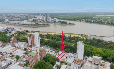 Venta oficina y deposito frente al puerto Santa Fe