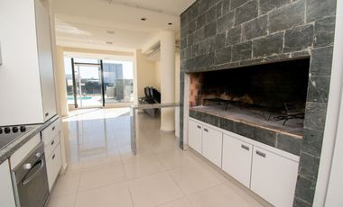 VENTA. Dpto. de un dormitorio en Amarras torre 3