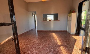 VENTA DEPTO 2 AMBIENTES HURLINGHAM TERRAZA BALCON