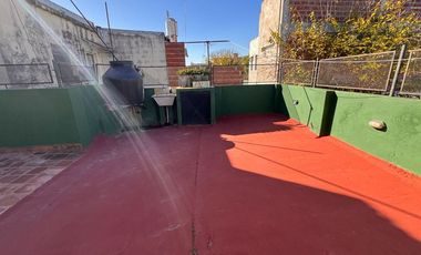 VENTA DEPTO 2 AMBIENTES HURLINGHAM TERRAZA BALCON