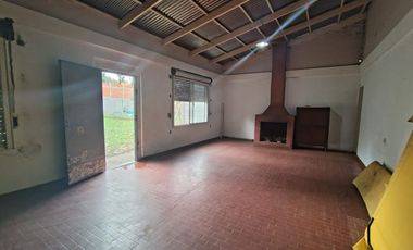 CASA A RECICLAR EN VENTA EL PATO